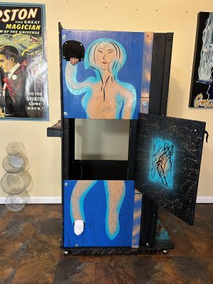 Invisible Middle Illusion